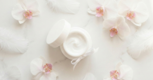 تفتيح المناطق الحساسة: دليلك الكامل لاستعادة نضارة وتوحيد لون بشرتك